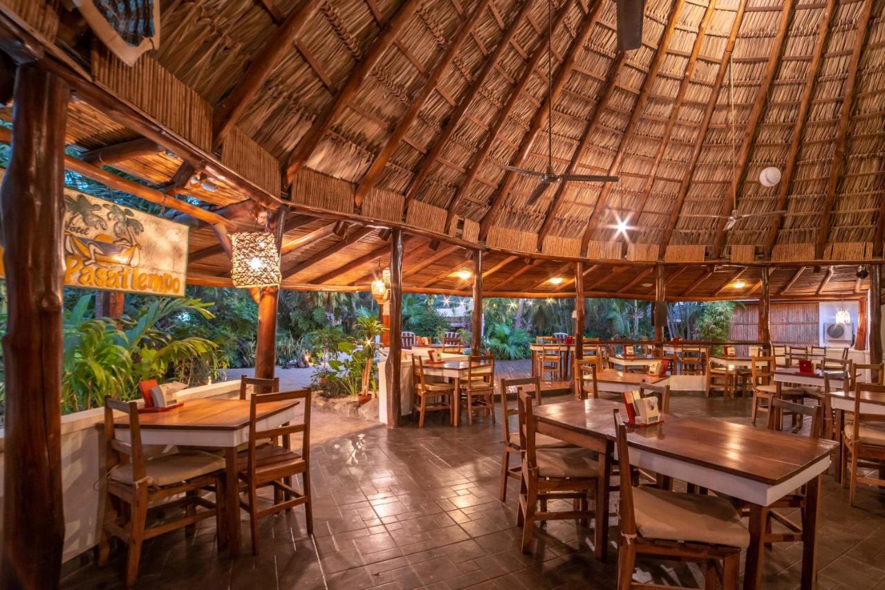 Hotel Pasatiempo Tamarindo Exteriör bild