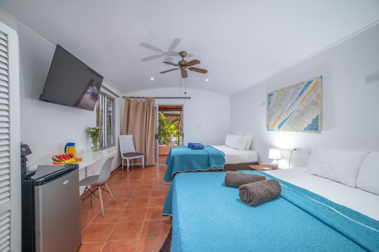 Hotel Pasatiempo Tamarindo Exteriör bild
