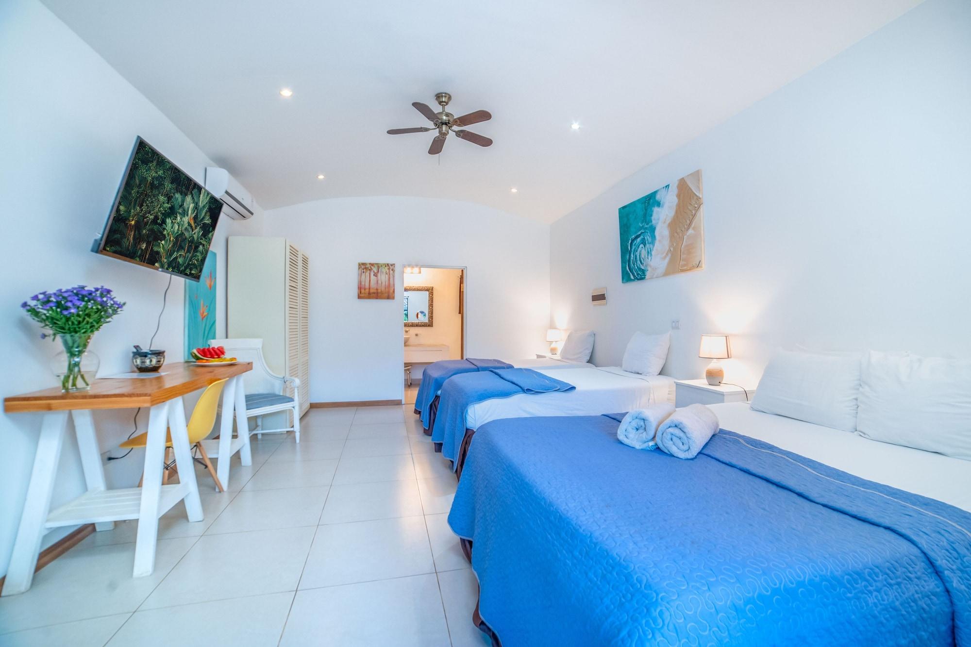 Hotel Pasatiempo Tamarindo Exteriör bild